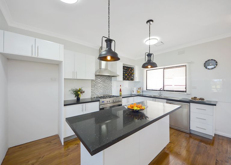 40 Bridgewater Road, Portland