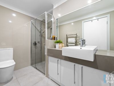 31 Hunt Club Boulevard, Cranbourne East