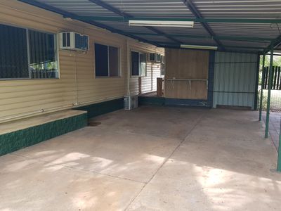 3 Rolfe Street, Moranbah