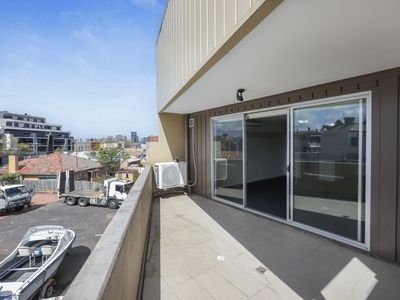 208 / 964 Mount Alexander Road, Essendon