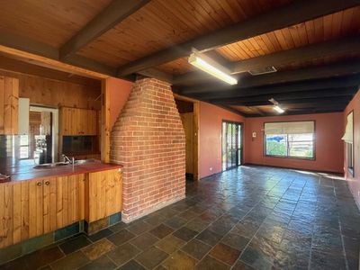 - Loomberah Road, Tamworth