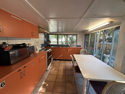 B5 / 34 Hale Street, Townsville