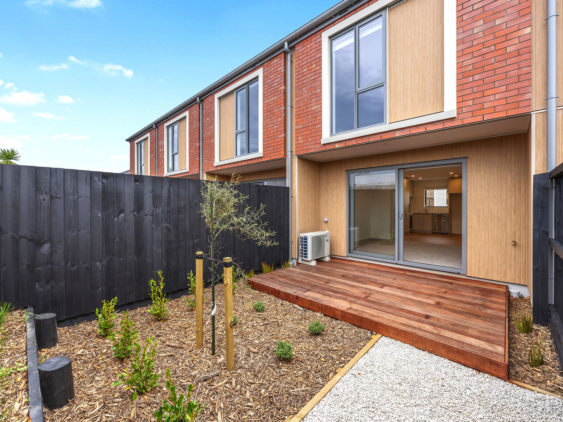 10 / 176 England Street, Linwood