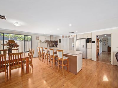 14 Parkview Drive, Southern River