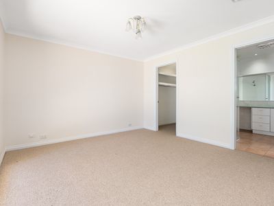 2 PARK LANE, Wodonga