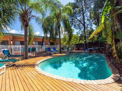1 Bottlebrush Avenue, Noosa Heads