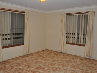 7 Edinburgh Avenue, Dubbo