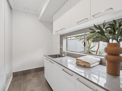 10 Sesame Mews, Henley Brook