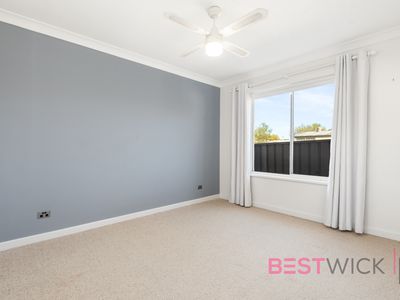 35 Cottonwood Drive, Eglinton