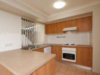 U23 /391 Belmont Rd, Belmont