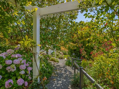 5703 Huon Highway, Surges Bay