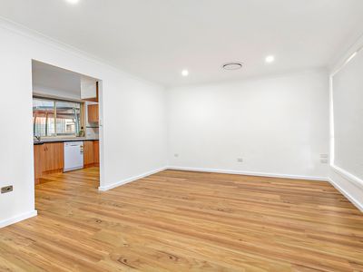 2 / 51 College Avenue, Blackbutt