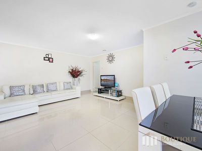 2 / 18 Third Avenue, Dandenong North