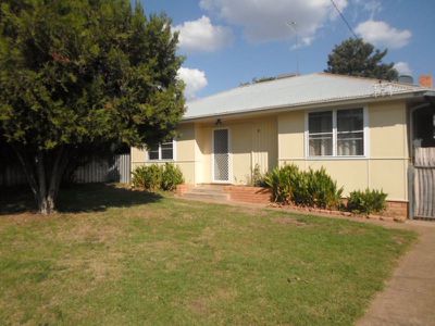 11 Ronald Street, Dubbo