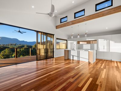 1 / 4 Rockview Circuit, Nimbin
