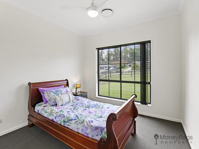 56-58 Carron Place, Jimboomba