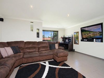 9 Cotswold Court, Rochedale South