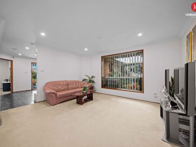 18 Coonabarabran Crescent, Hoxton Park