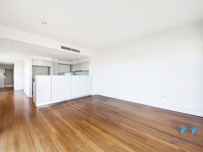 3 / 2 Bay Drive Meadowbank, Meadowbank