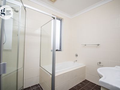 9 / 1 St Andrews Place, Dundas