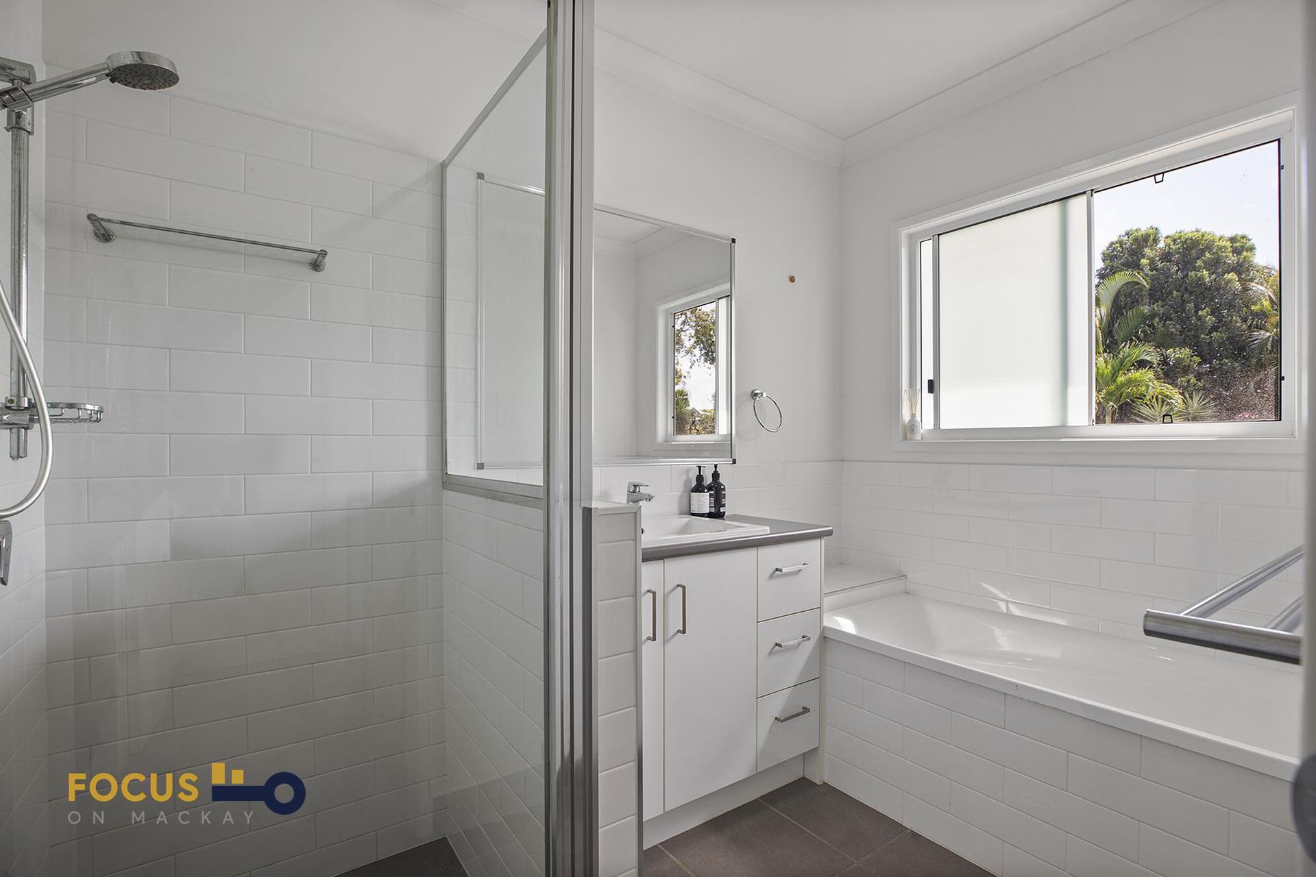 56 Panoramic Drive, Sarina