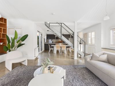 9-11 Coxs Garden, Williamstown
