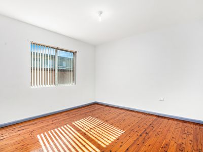 1 / 17 Osborne Parade, Warilla