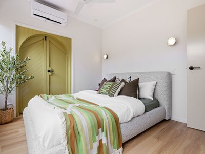 54 Waite Street, Machans Beach