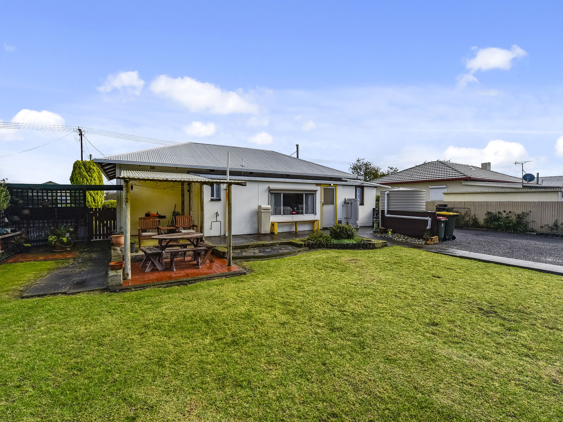 10 Aitken Street, Millicent