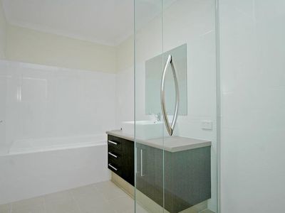 27 Seadrift Street, Yanchep