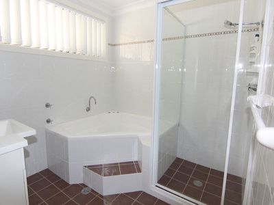 4 Friendship Key, Forster
