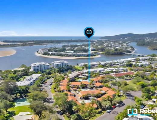Relaxed Tropical Lifestyle in Noosaville image 3