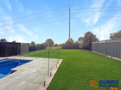 35 Amadeus Avenue, Dubbo