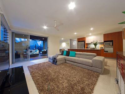21 Hepburn Close, Wakerley