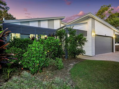 10 PAPERBARK COURT, Woodgate