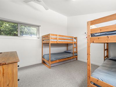 8 Osmonds Lane, Port Fairy