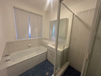 42 Tallagandra Drive, Quakers Hill