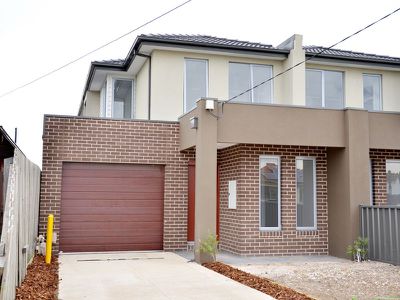 10A Dumas Avenue, Avondale Heights