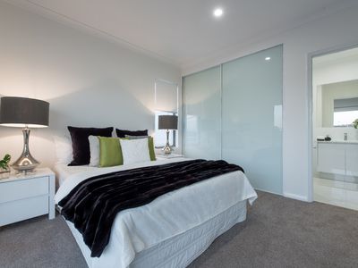 9/3 Liege Street, Woodlands