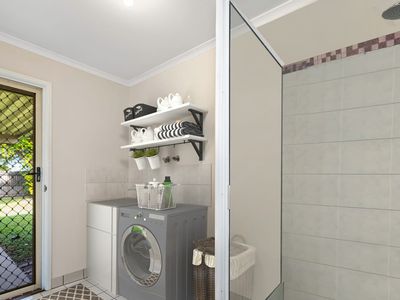 11 Holmes Drive, Beaconsfield