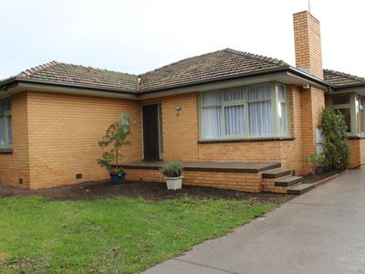 12 Pavo Street, Belmont