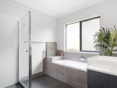 26-30 Cook Street, Broadwater