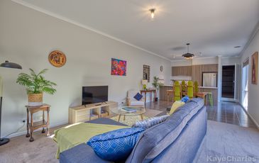 4 Tolpis Lane, Cranbourne North