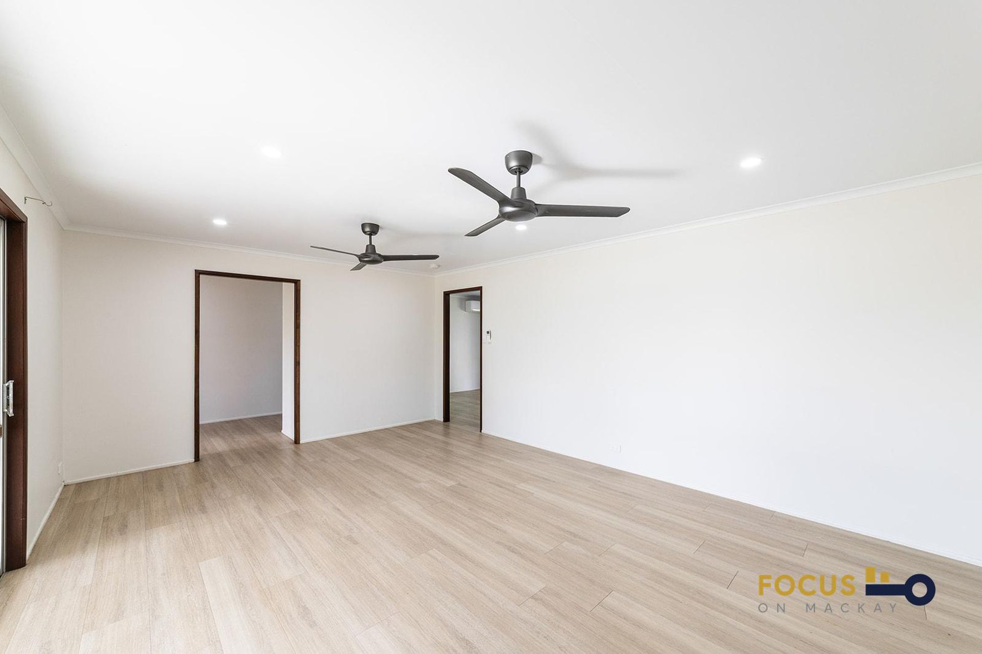 126 Beach Rd, Sarina