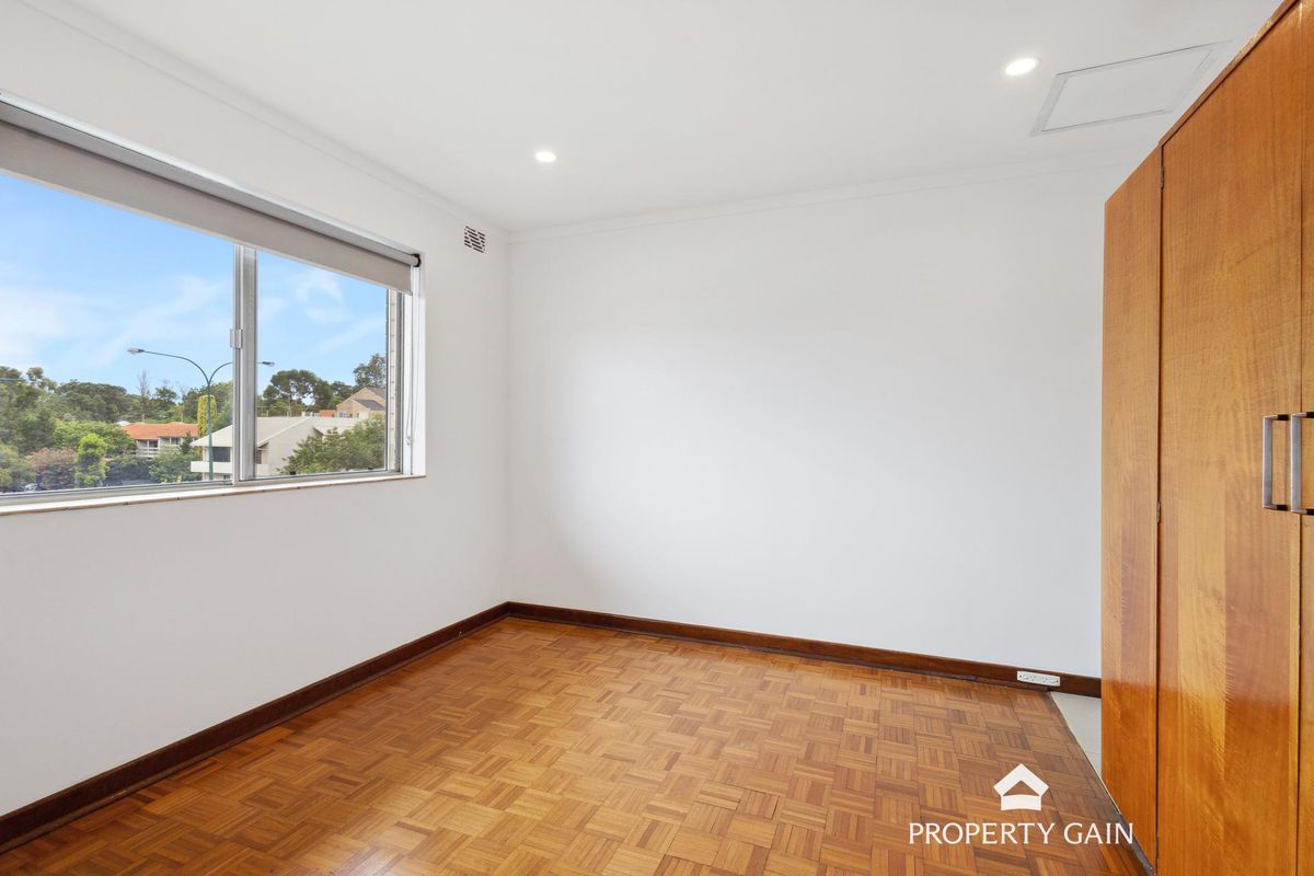 9 / 82 Broadway, Crawley