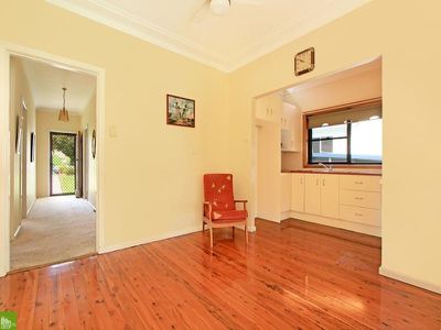 24 Cummins St, Unanderra