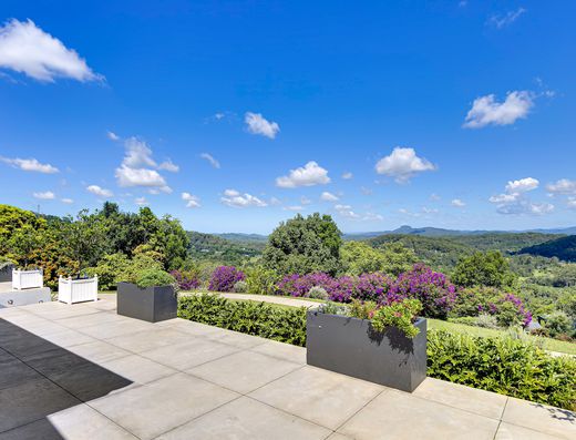 Lifestyle property with views over Eumundi image 8