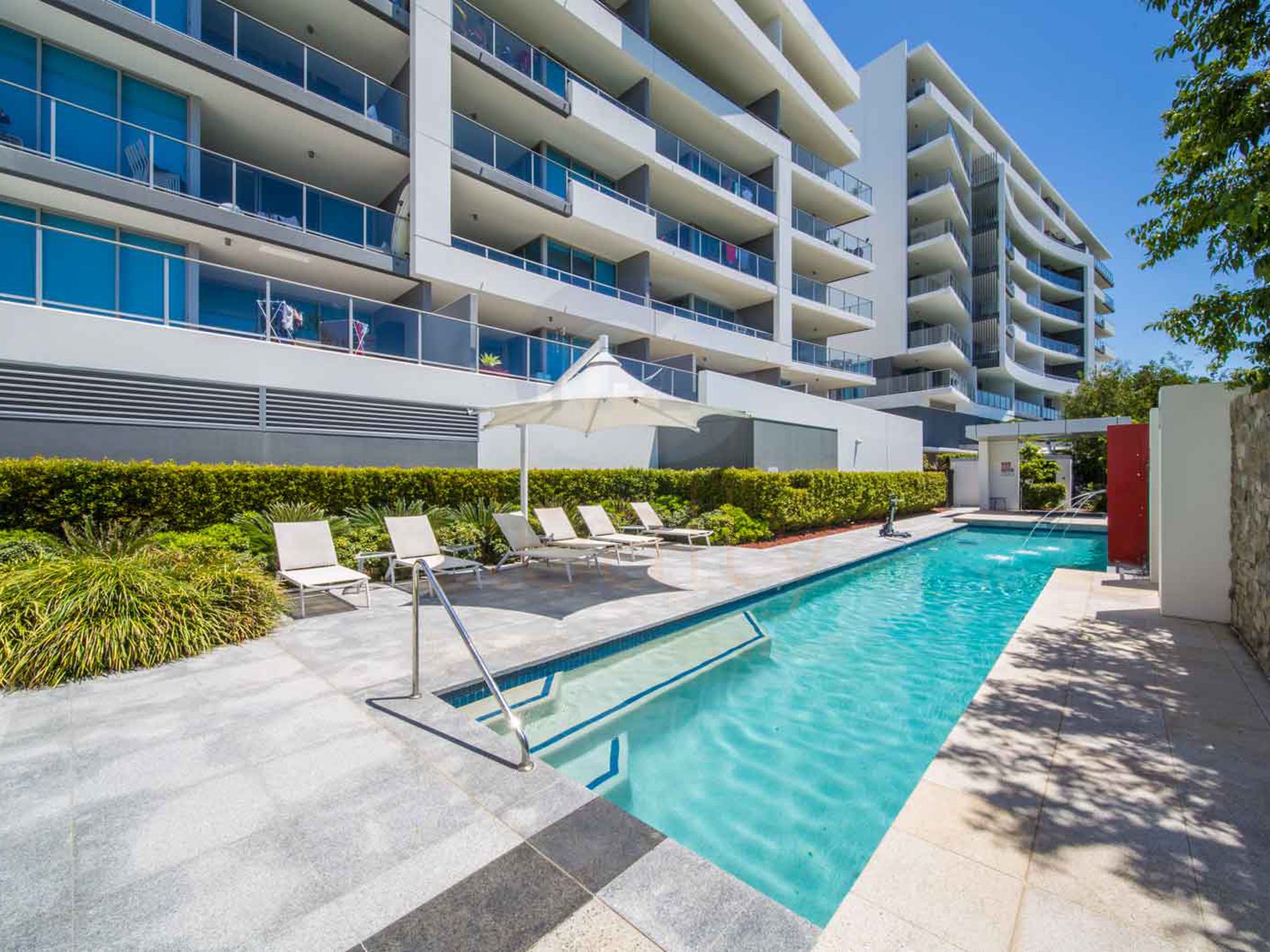 501 / 11 Compass Drive, Biggera Waters Great Ocean Realty