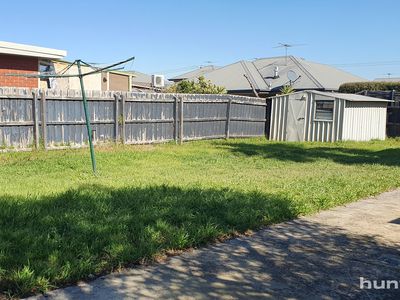 2 Rosebery Street, Altona Meadows