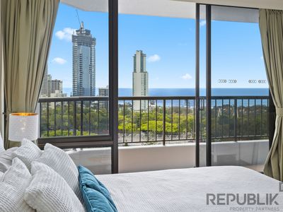 77 / 5 Admiralty Drive, Surfers Paradise